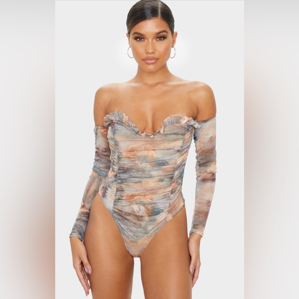 PrettyLittleThing Multi Water Renaissance Printed Mesh Ruched Bardot Bodysuit